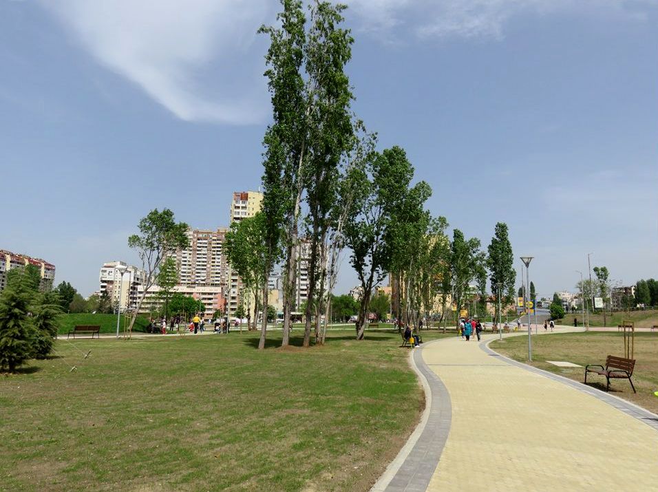 На 17 април 2016 г. официално бе открит Парк 