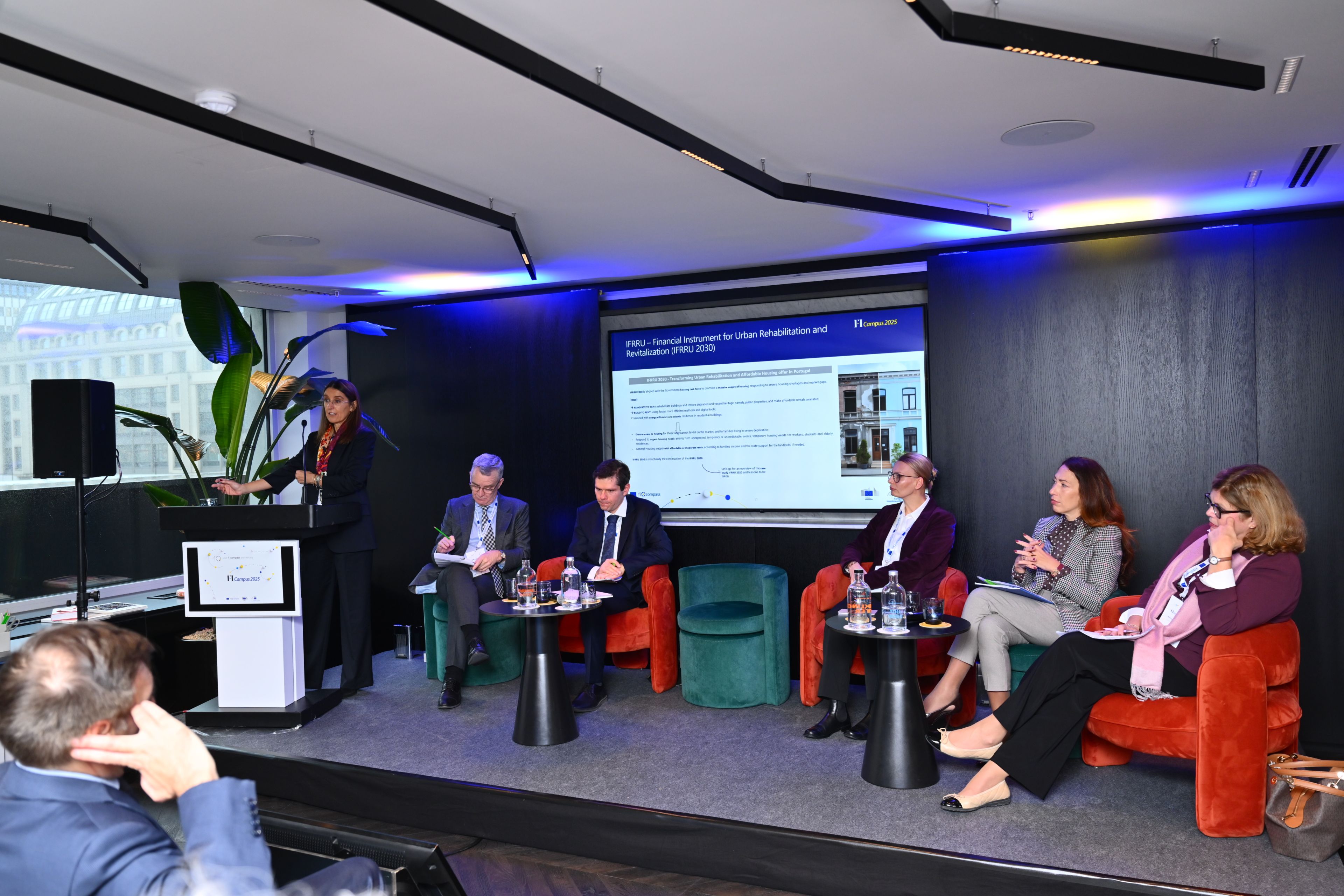 Фондовете за градско развитие в България бяха отличени със Showcase Award 2025 на Fi-campus 2025